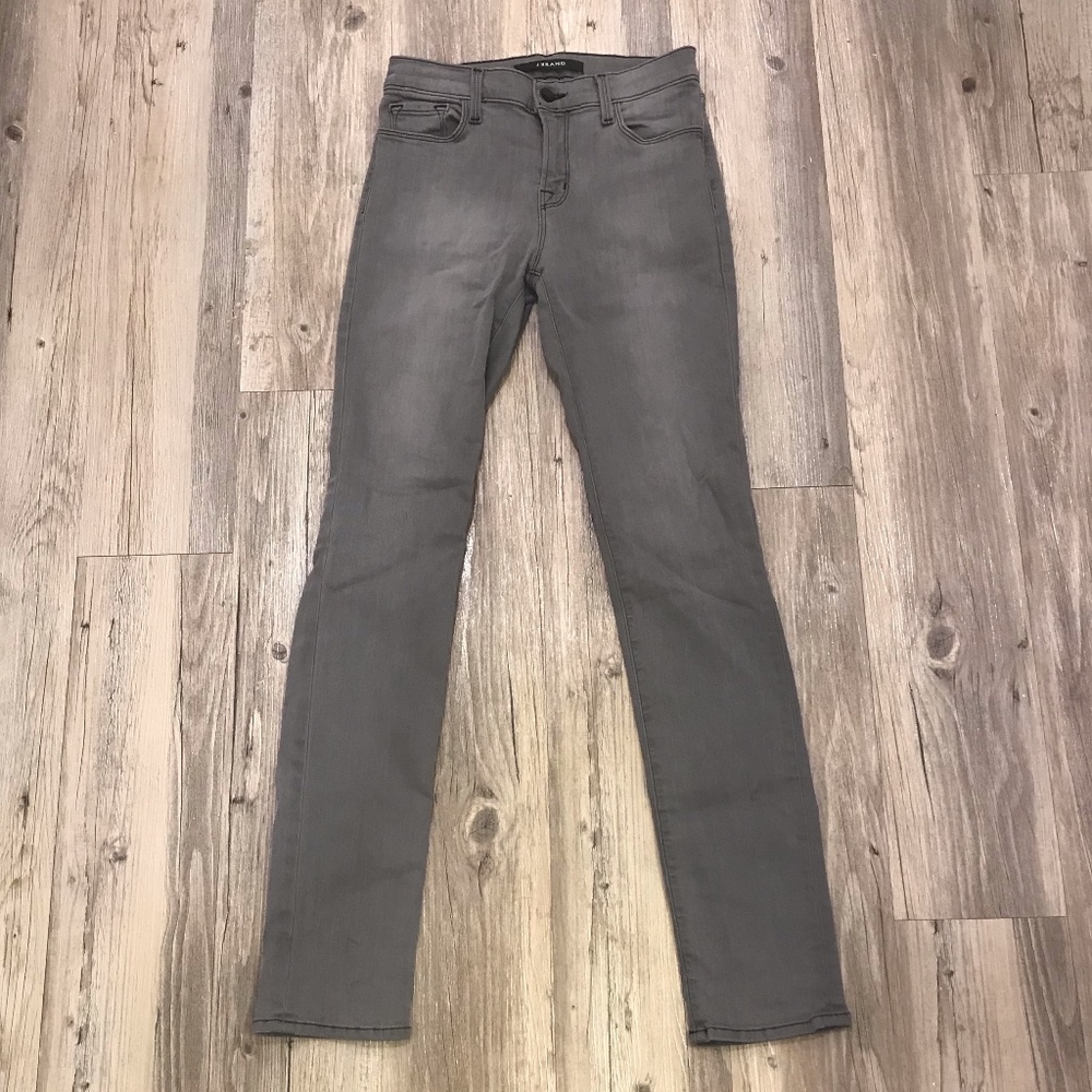 J Brand Onyx Skinny Jeans | Size 27 | Style 81121524 | Black